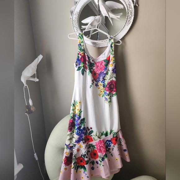 Womens summer dresd - Picture 2 of 8